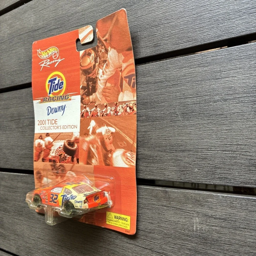 TIDE DOWNY 2001 HOT WHEELS RACING COLLECTOR'S EDITION #32 RICKY CRAVEN 1/64 NEW!