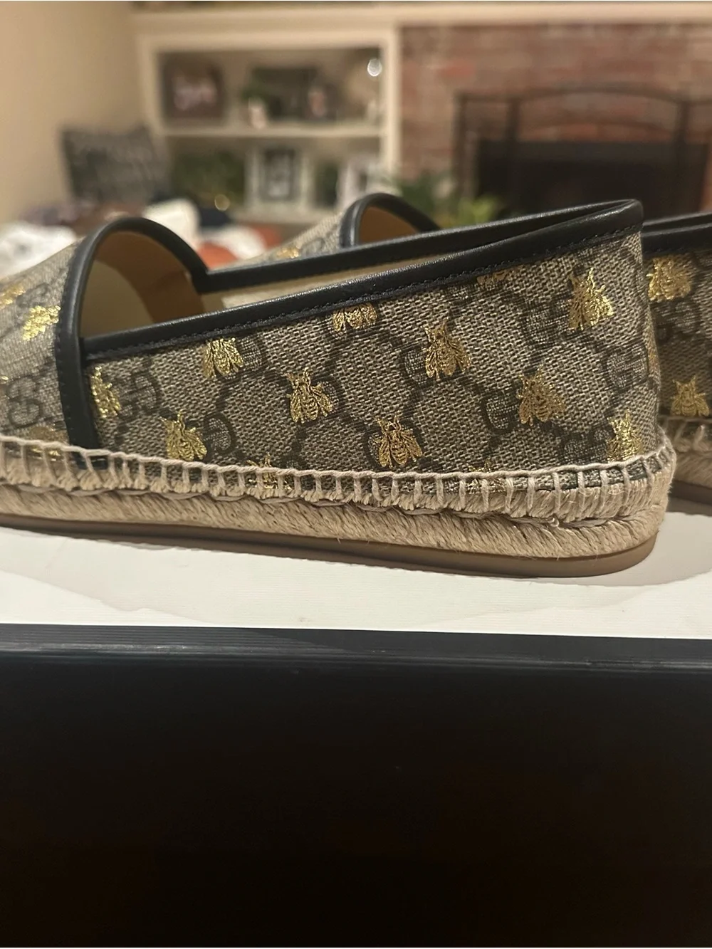 Gucci espadrilles signature