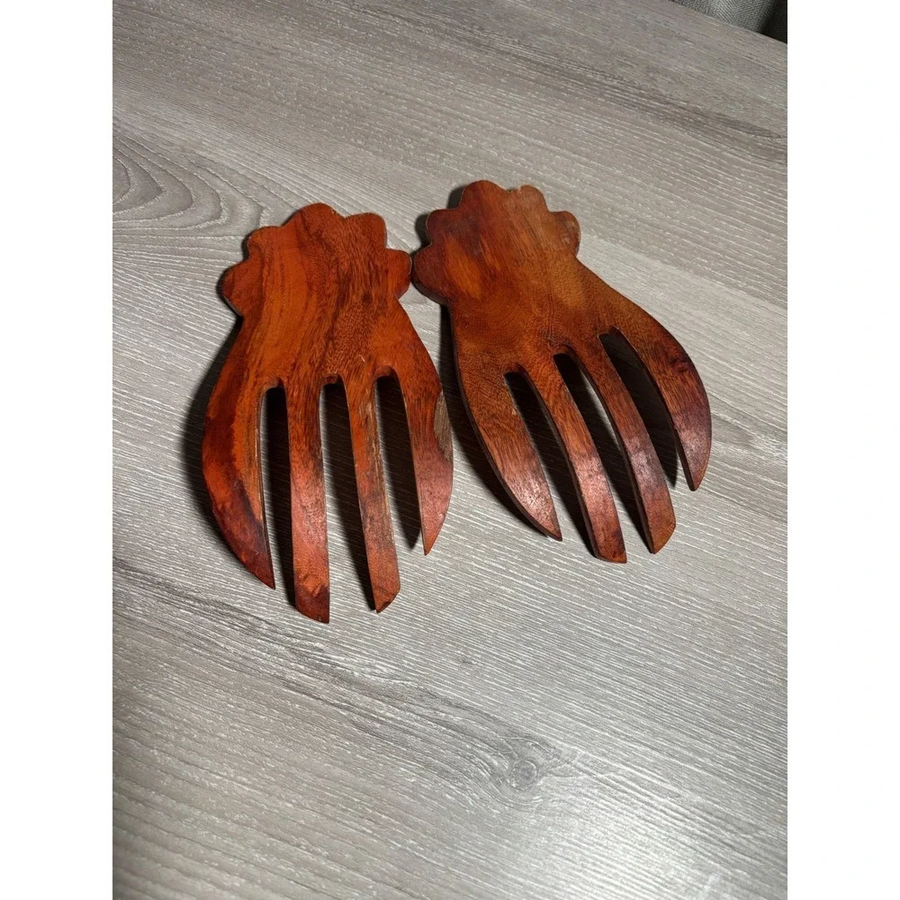The Unbranded Brand handcrafted wooden