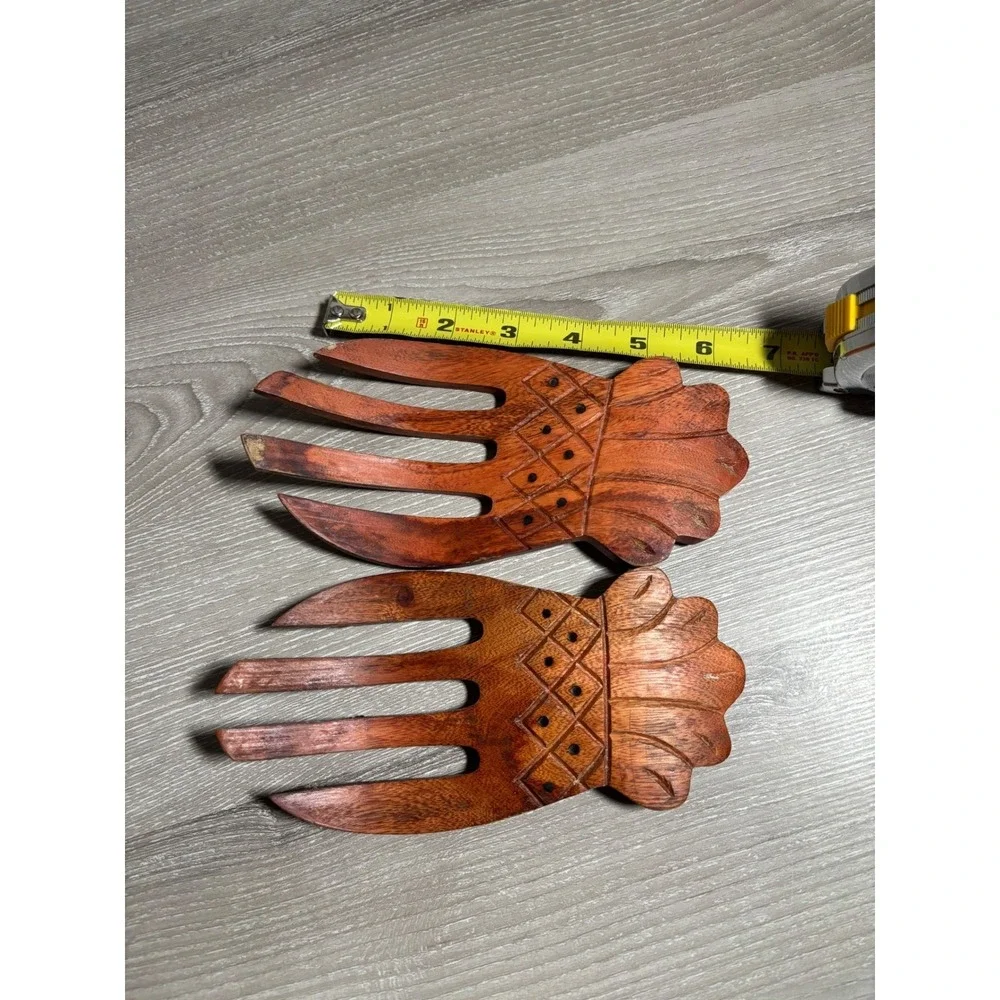The Unbranded Brand handcrafted wooden