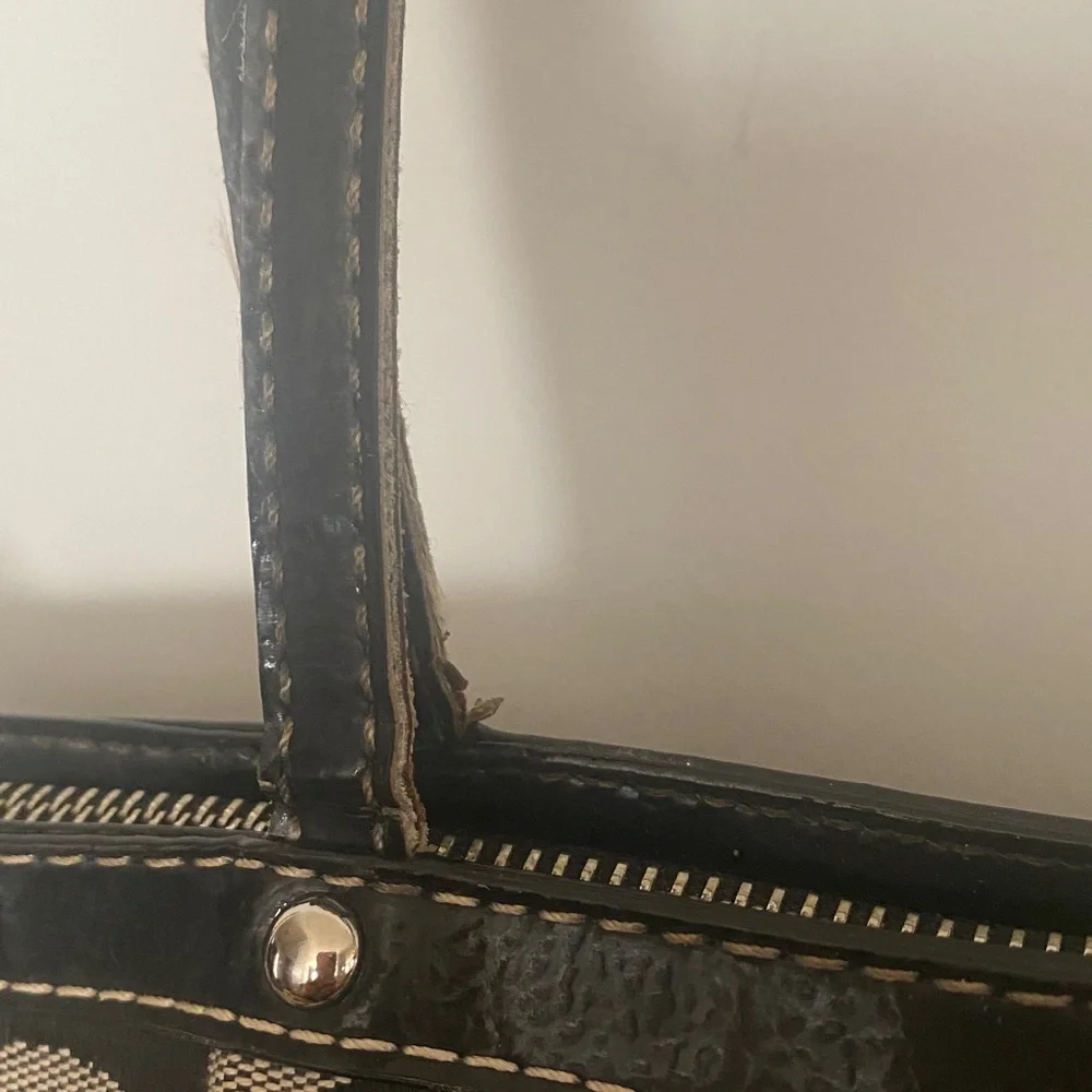 Coach signature bag