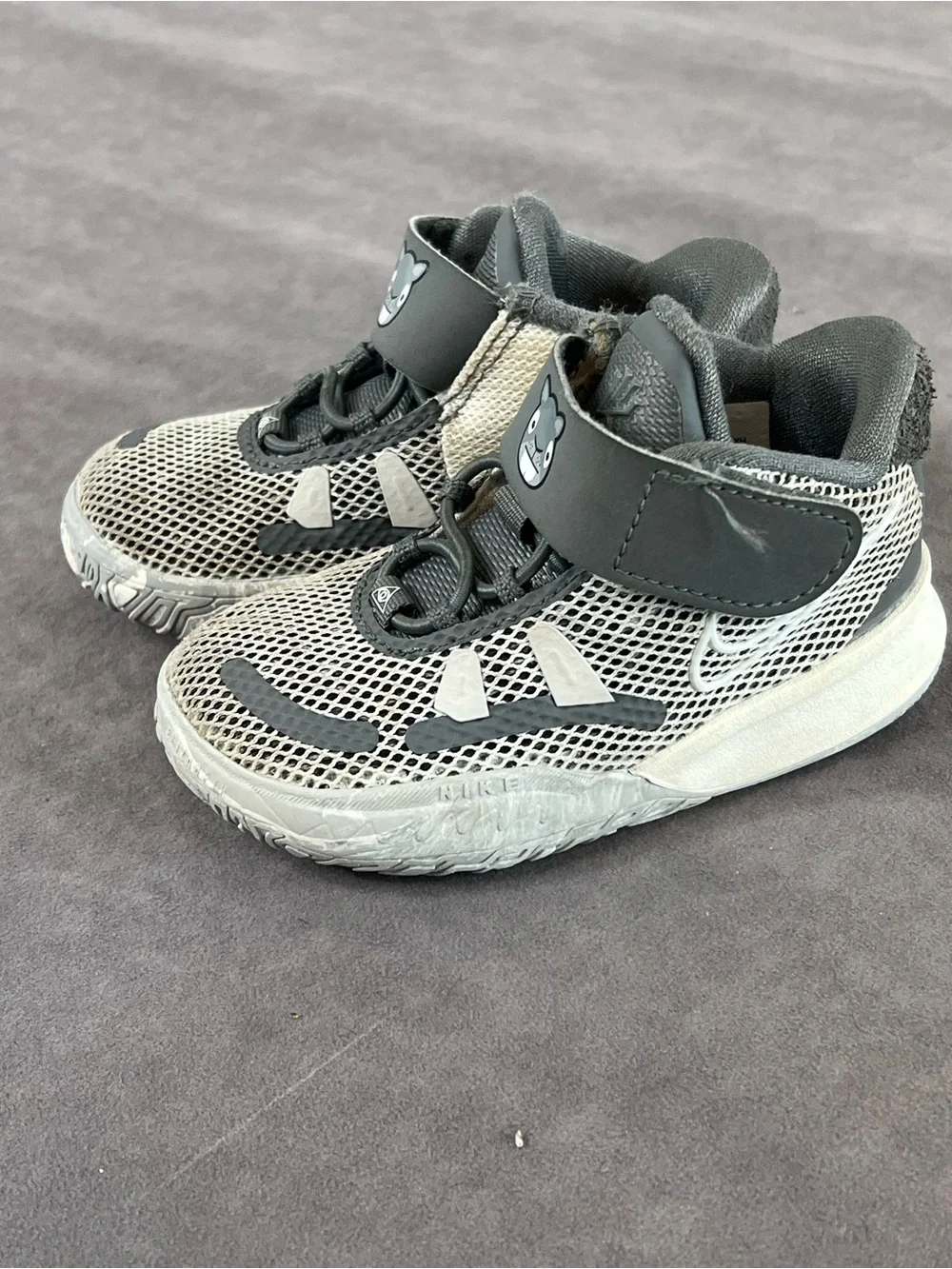 Nike breathable gray