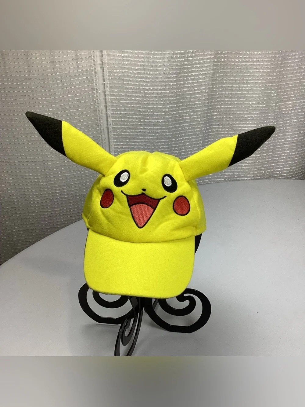Pokemon Pikachu Baseball Hat Cap Youth size NWOT