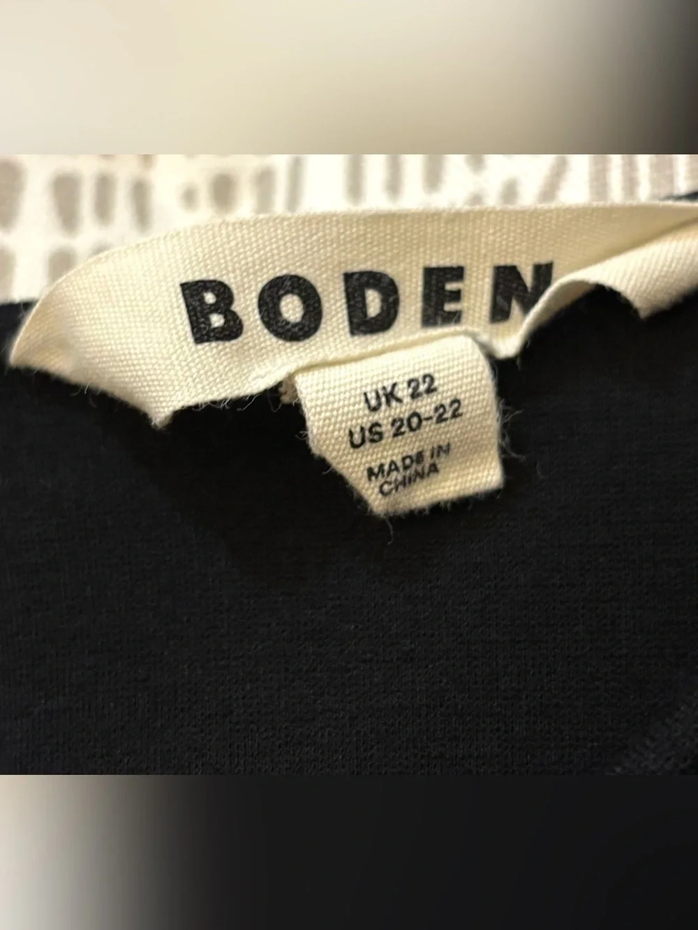 Boden lace sleeve
