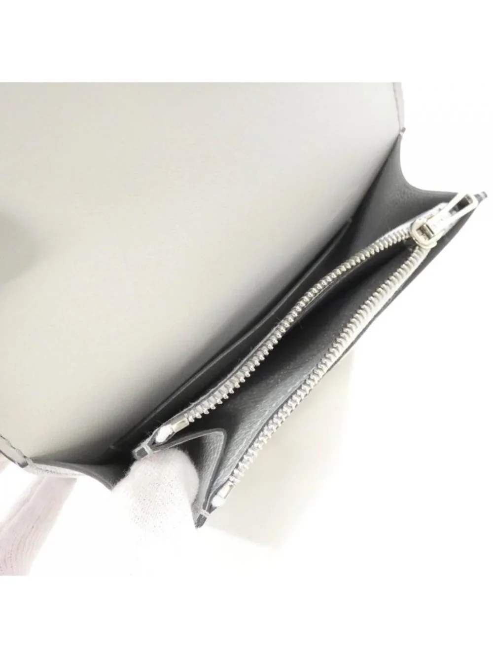 Hermes this authentic