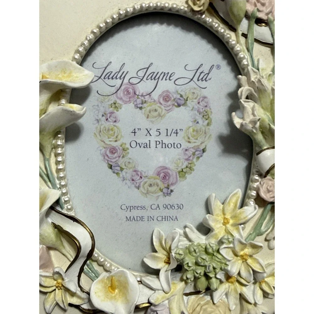 Lady Jane Ltd elegant lady