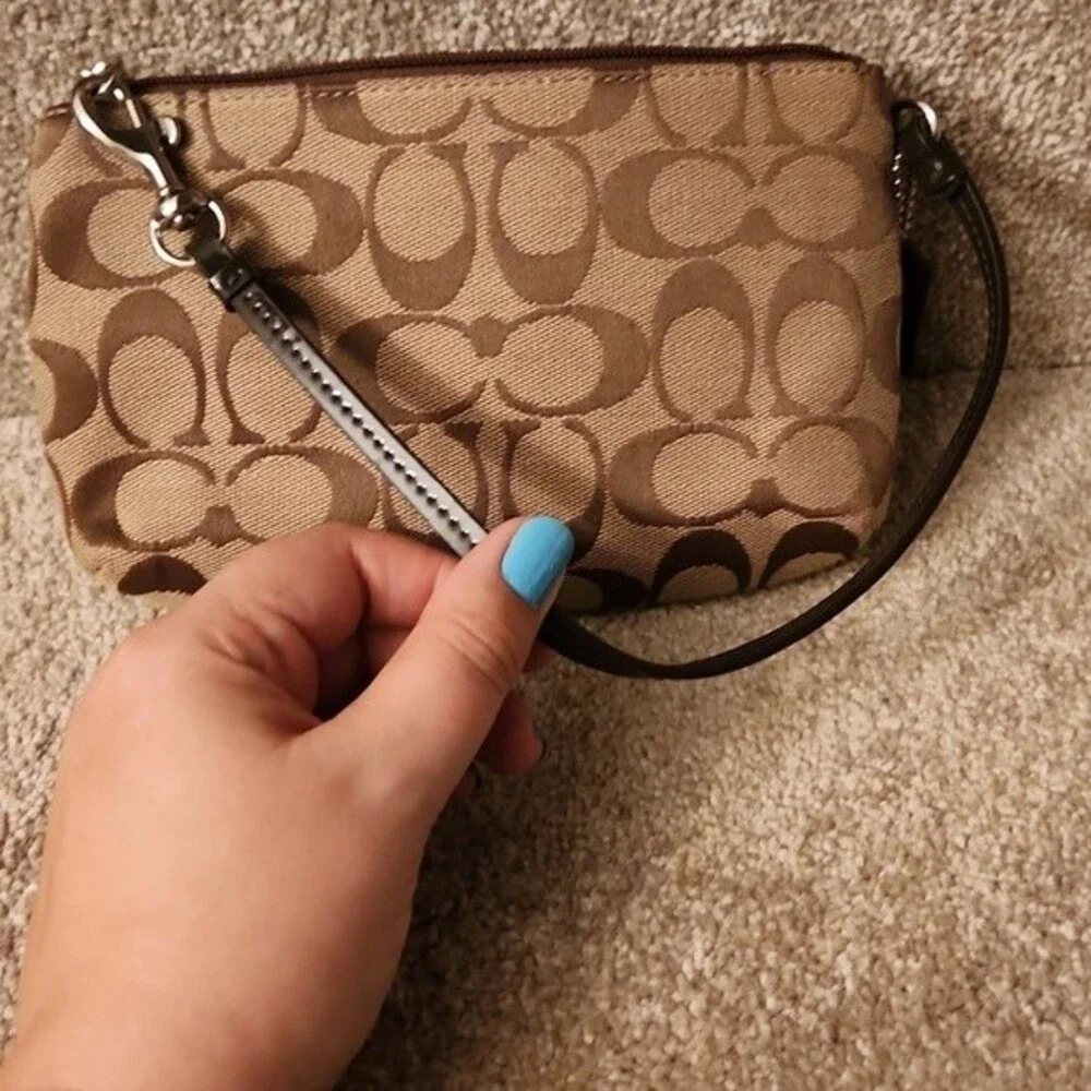 Coach pre owned