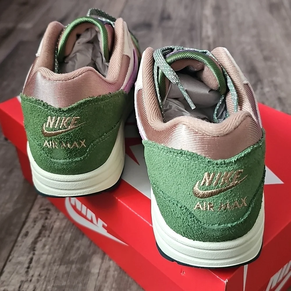 Nike air max