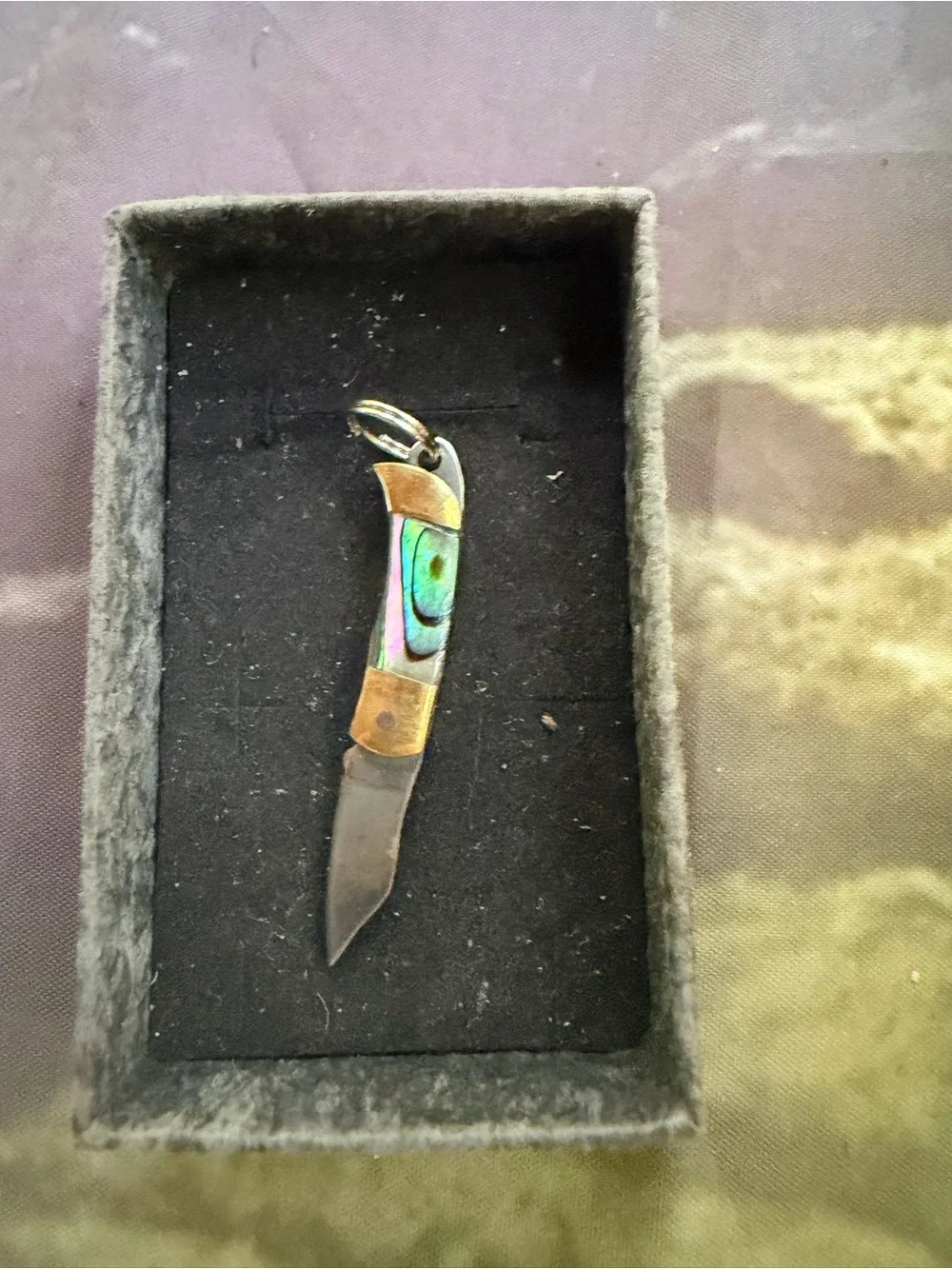 Handmade compact keychain