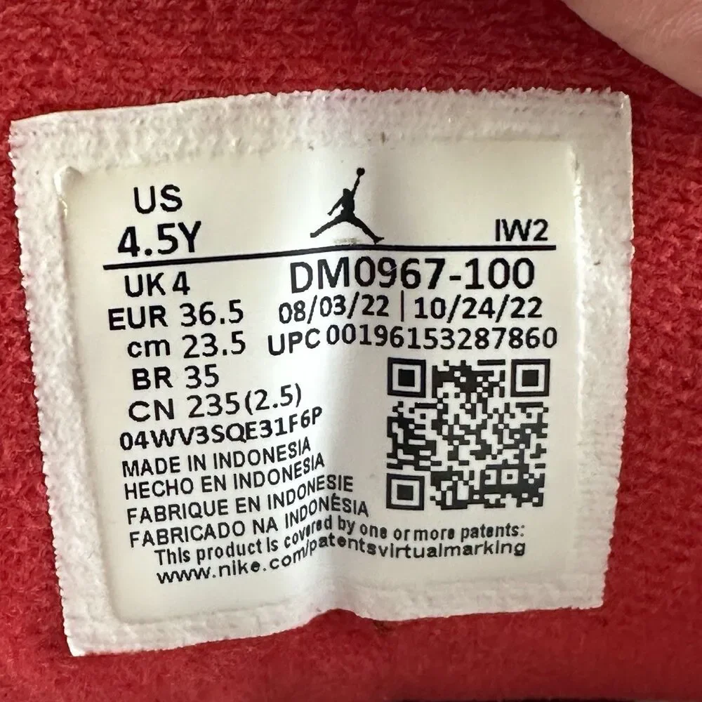 Nike please see