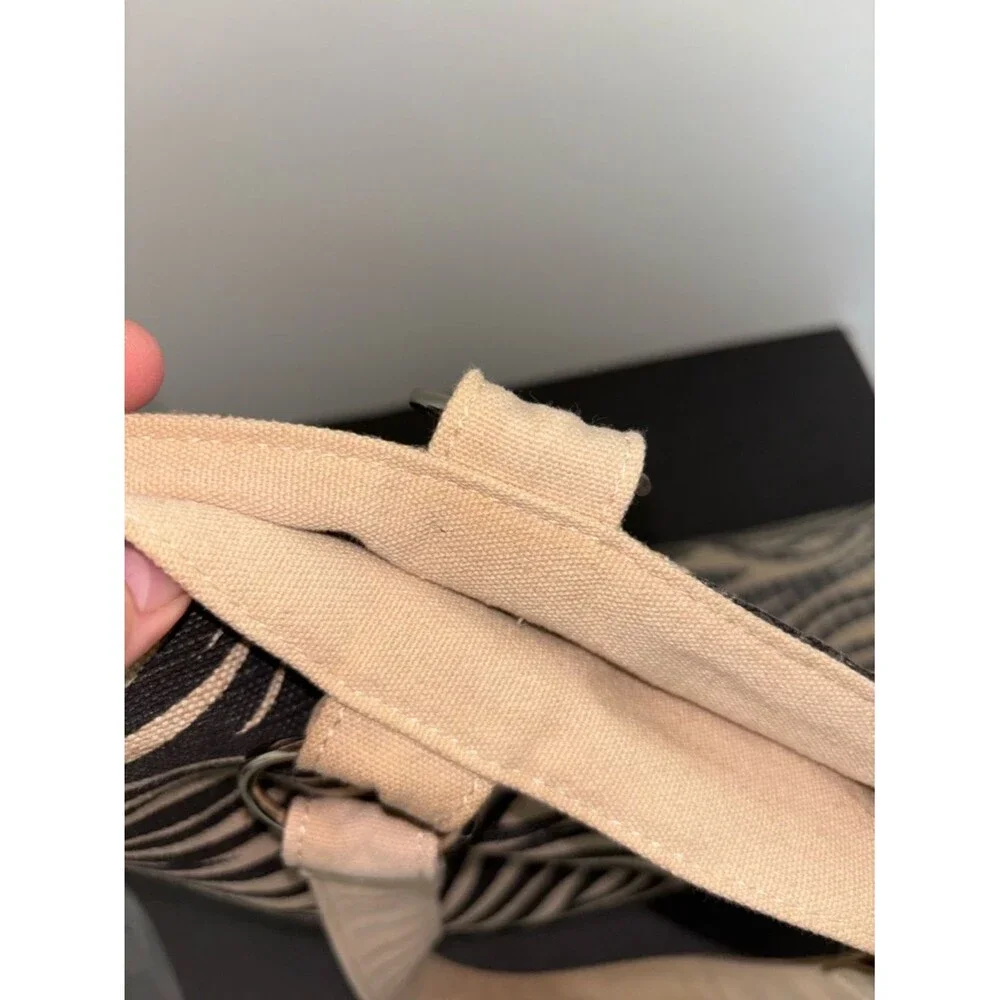 Unbranded zebra striped