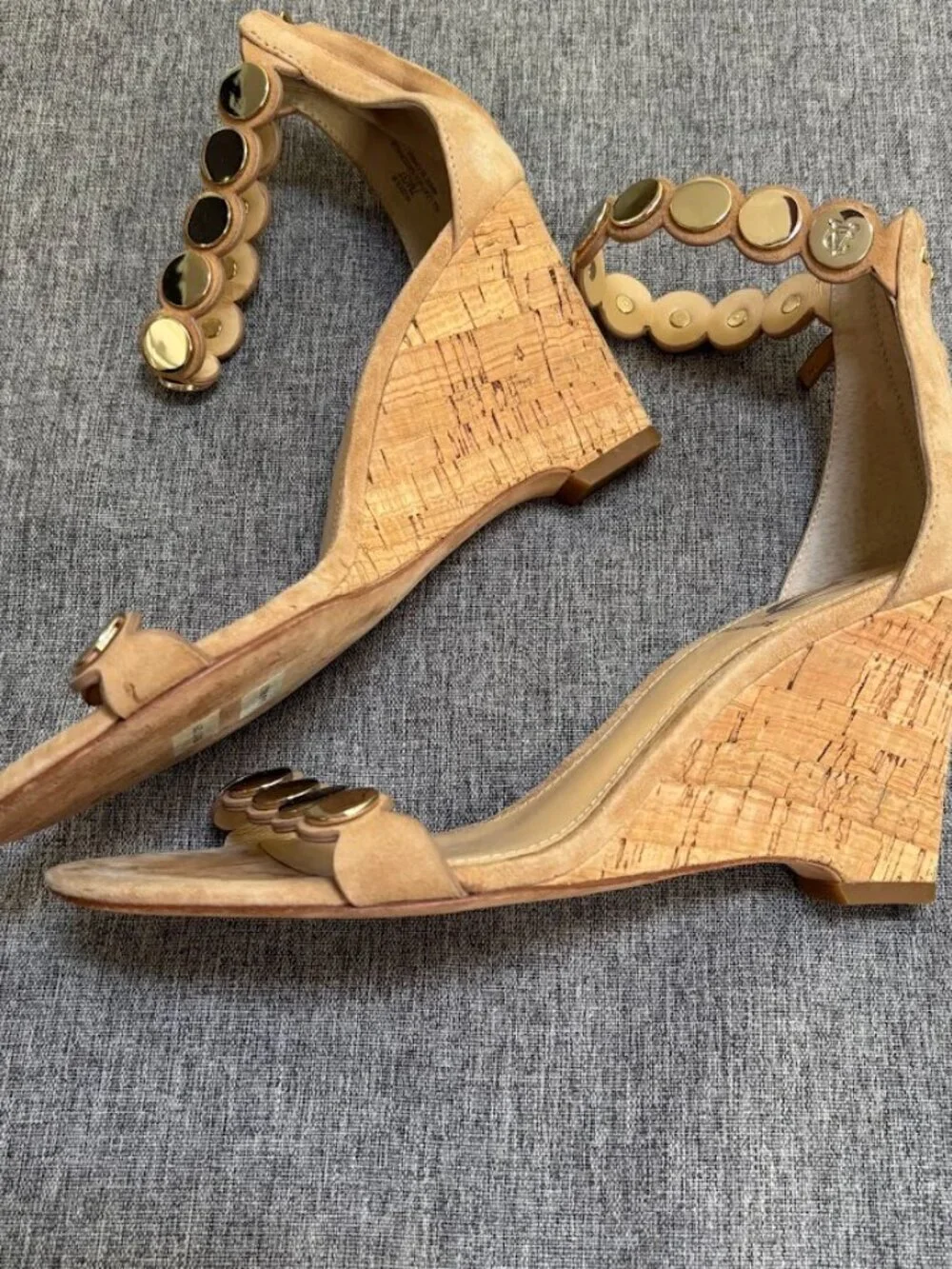 Vince Camuto vince camuto