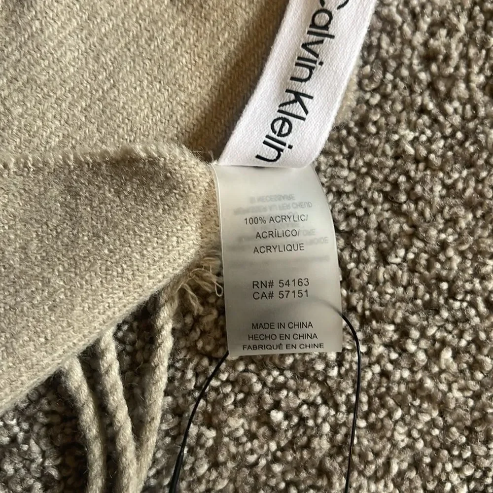 NWT Calvin Klein tan scarf
