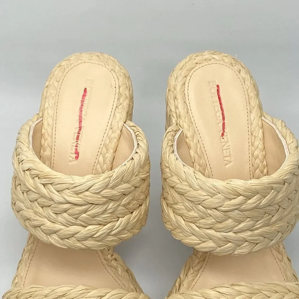 Bottega Veneta never worn