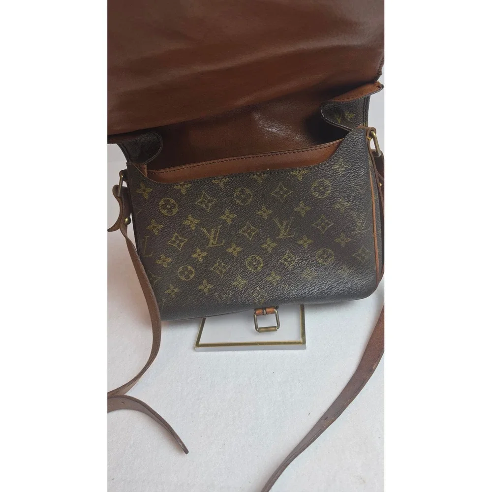 Louis Vuitton vuitton exceptional