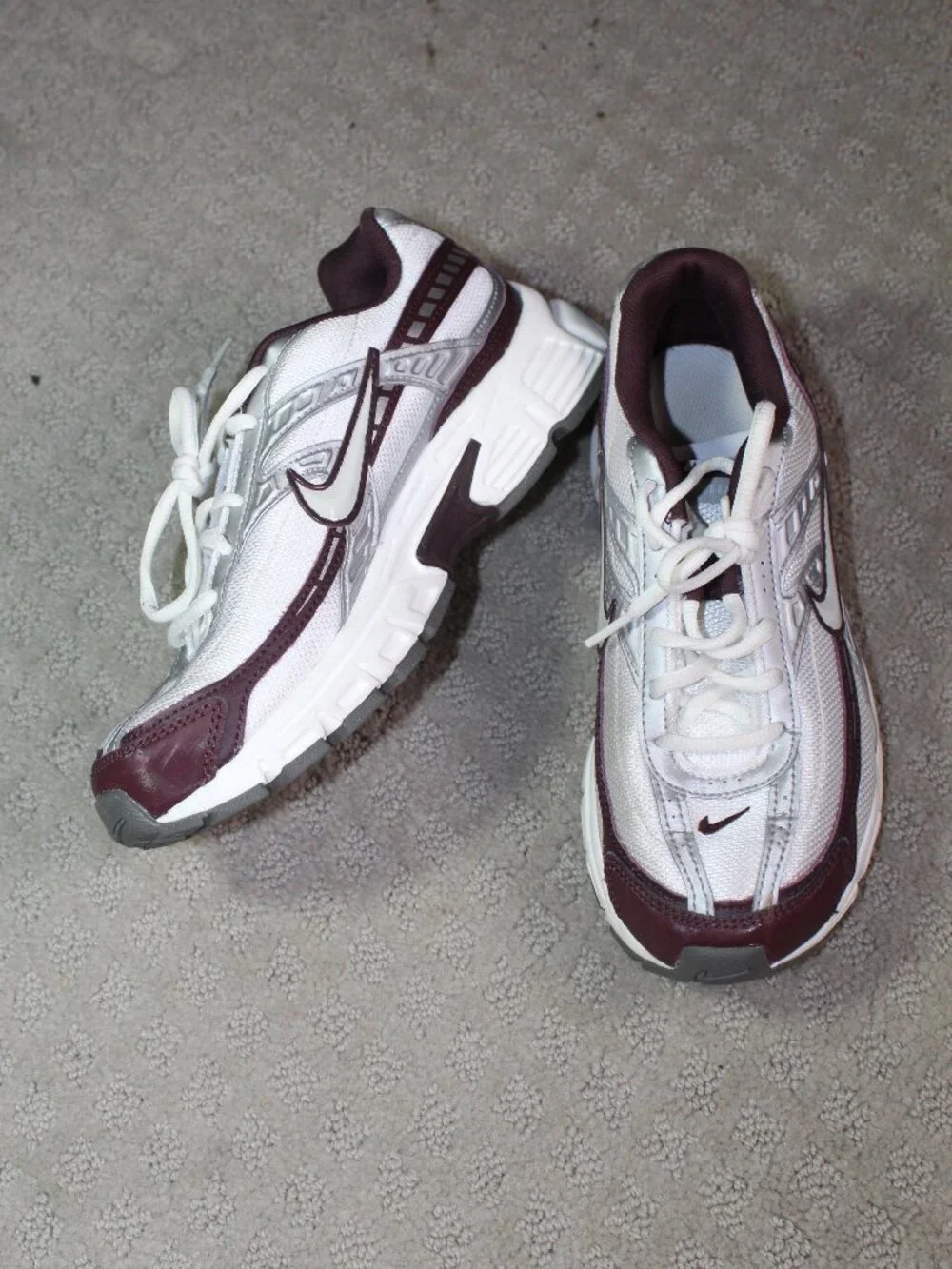 Nike women size