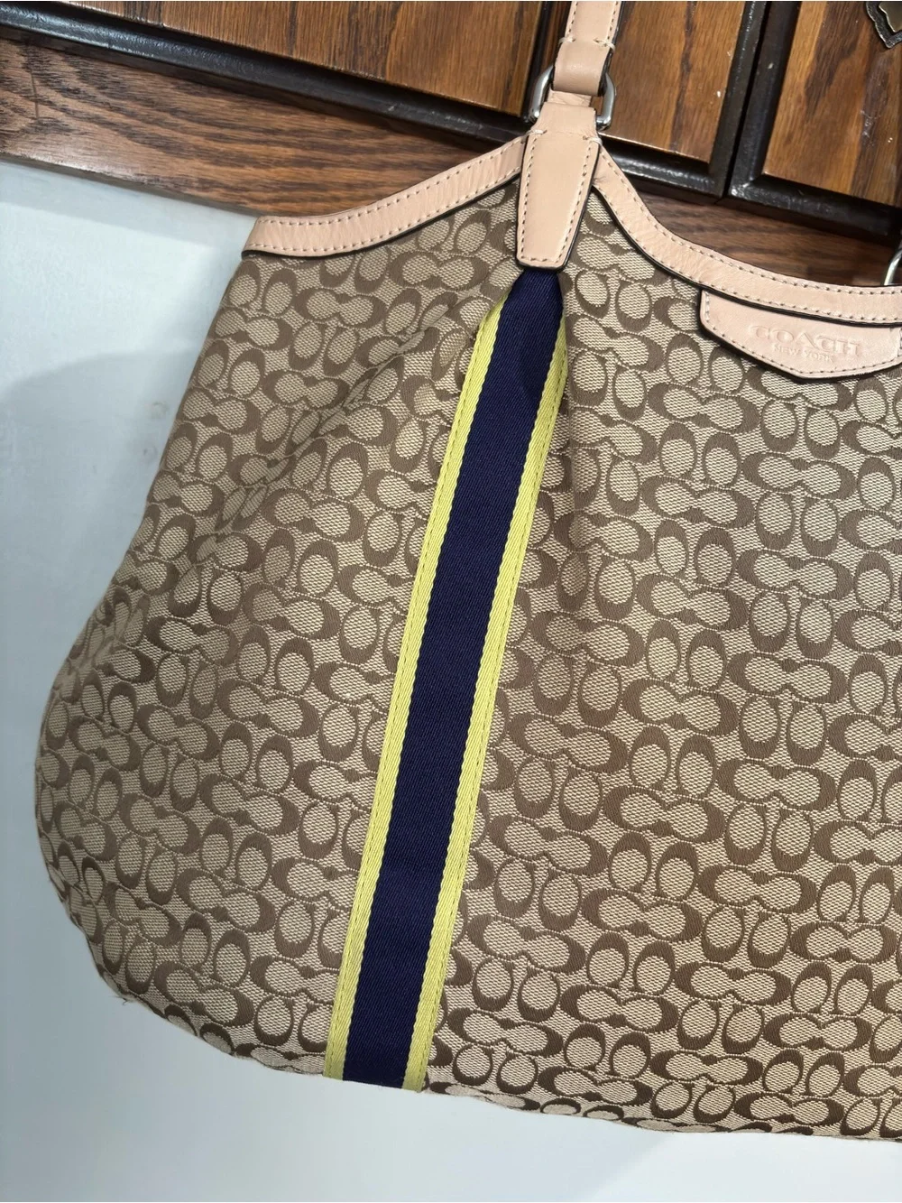Coach tote signature