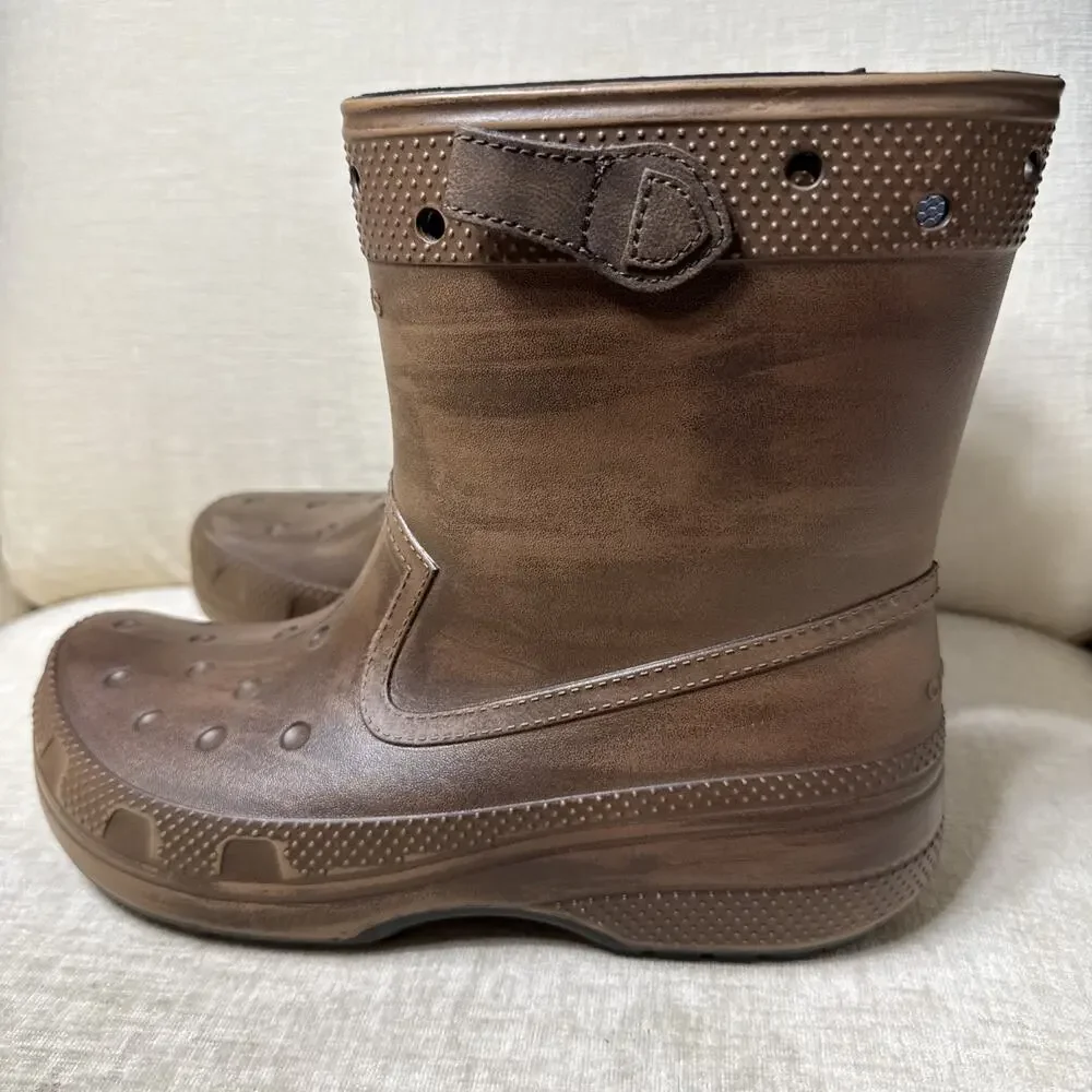 CROCS brand new