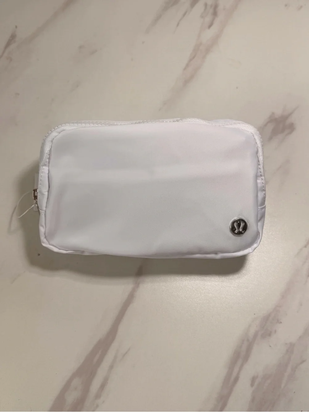 lululemon athletica minimal white