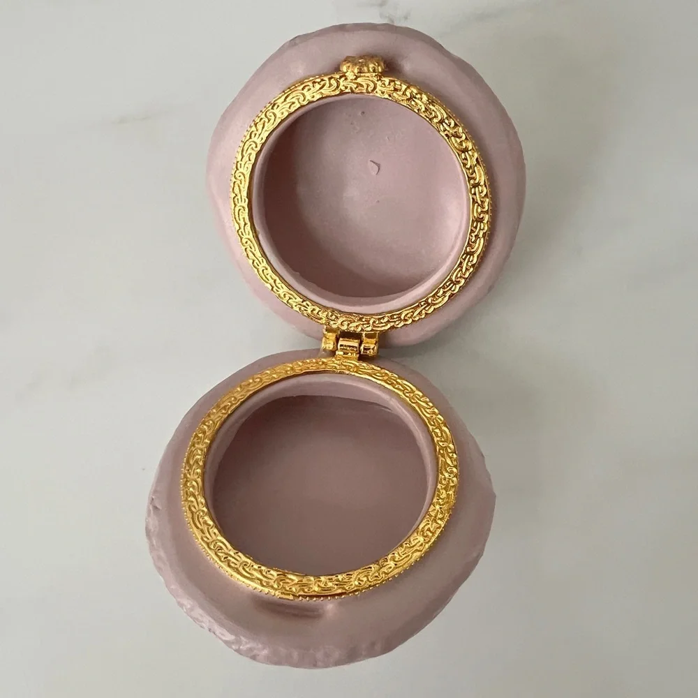 Twos Company ceramic lilac