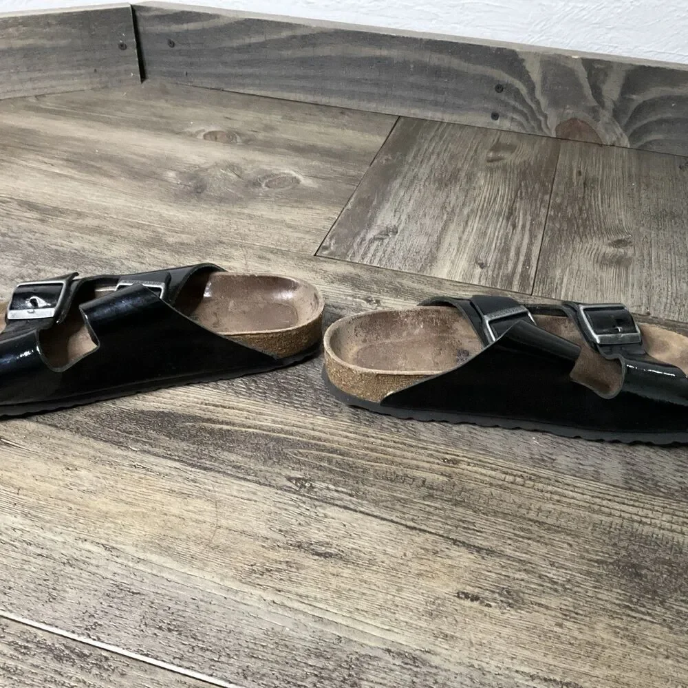 Birkenstock arizona shoes