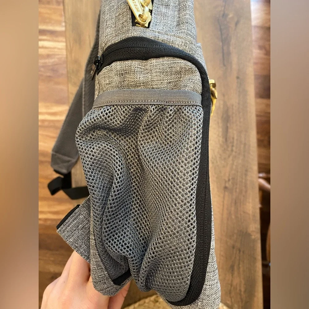 Herschel Supply Company stylish gray