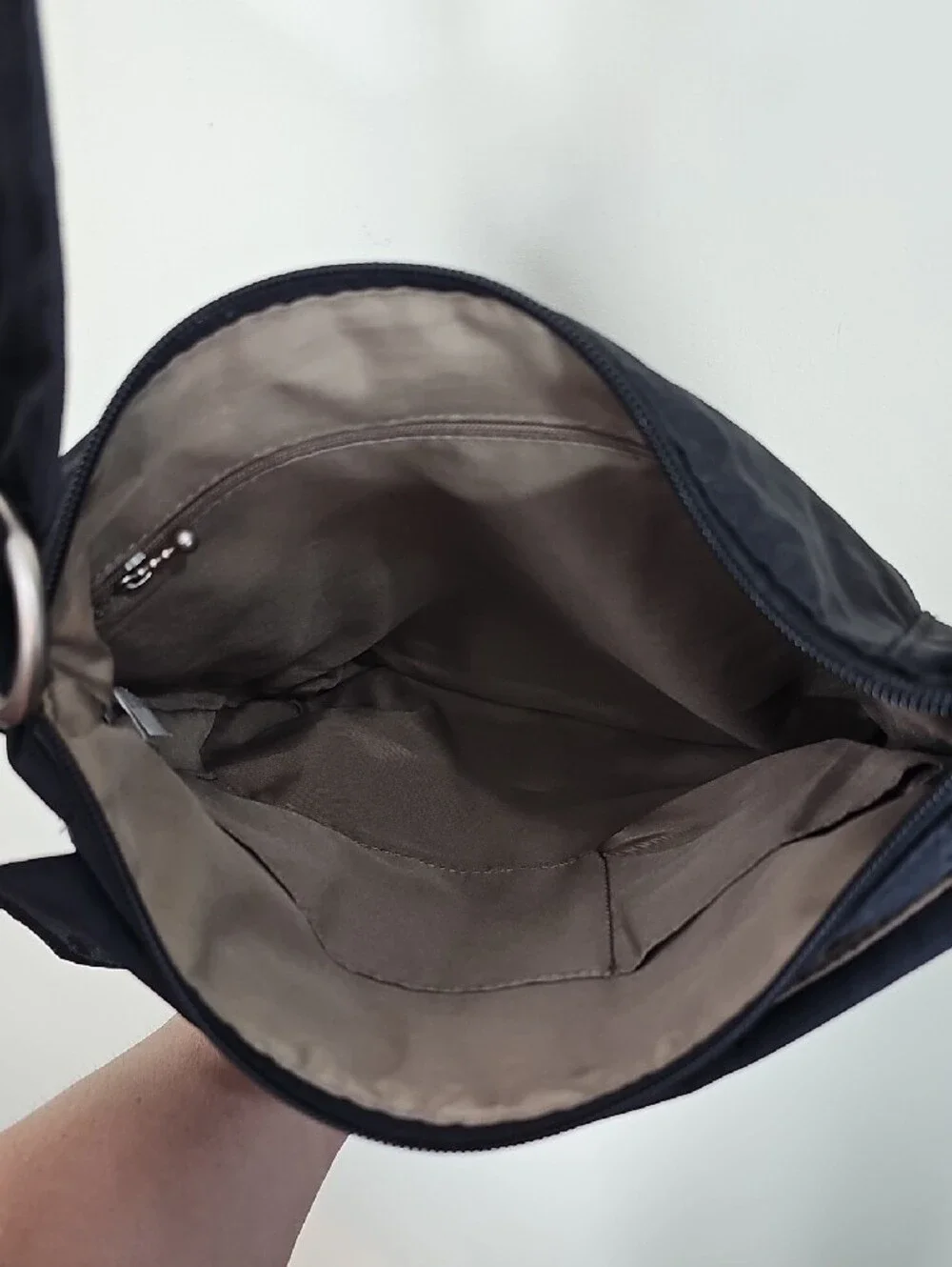 Baggallini black nylon