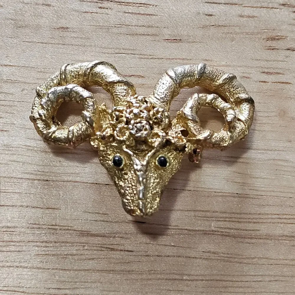 Vintage Gold Ram's Head Brooch with Ornate Twisted Horns