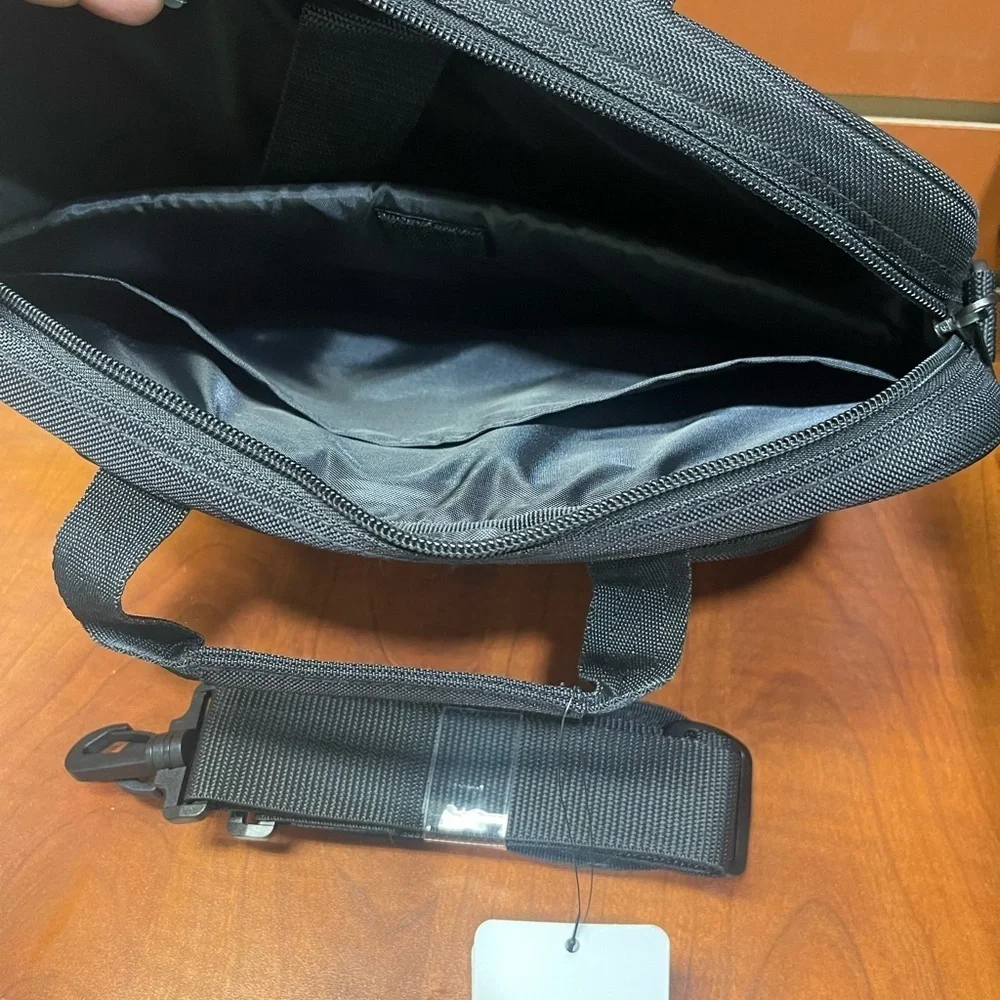 Targus black laptop