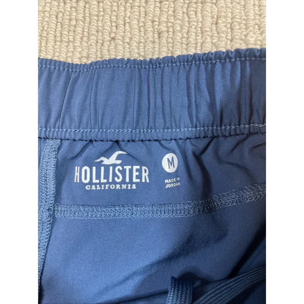 Hollister excellent like