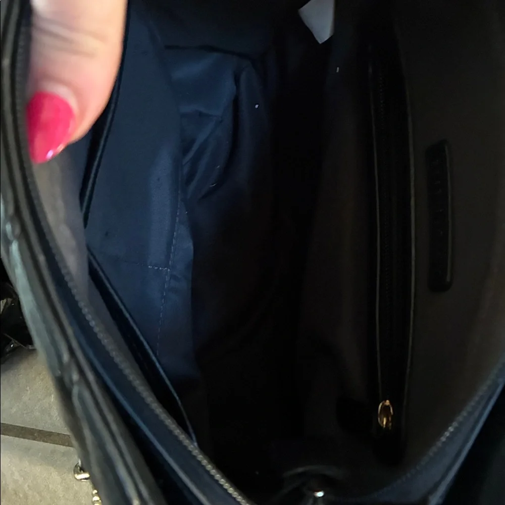 Ellen Tracy sleek black