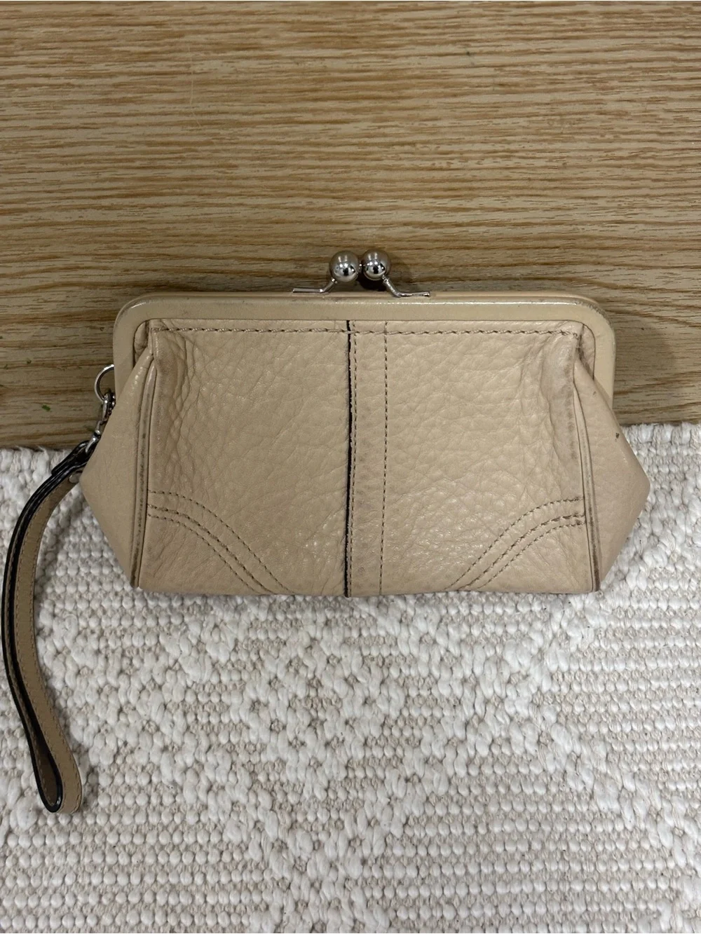 Coach kiss lock wristlet