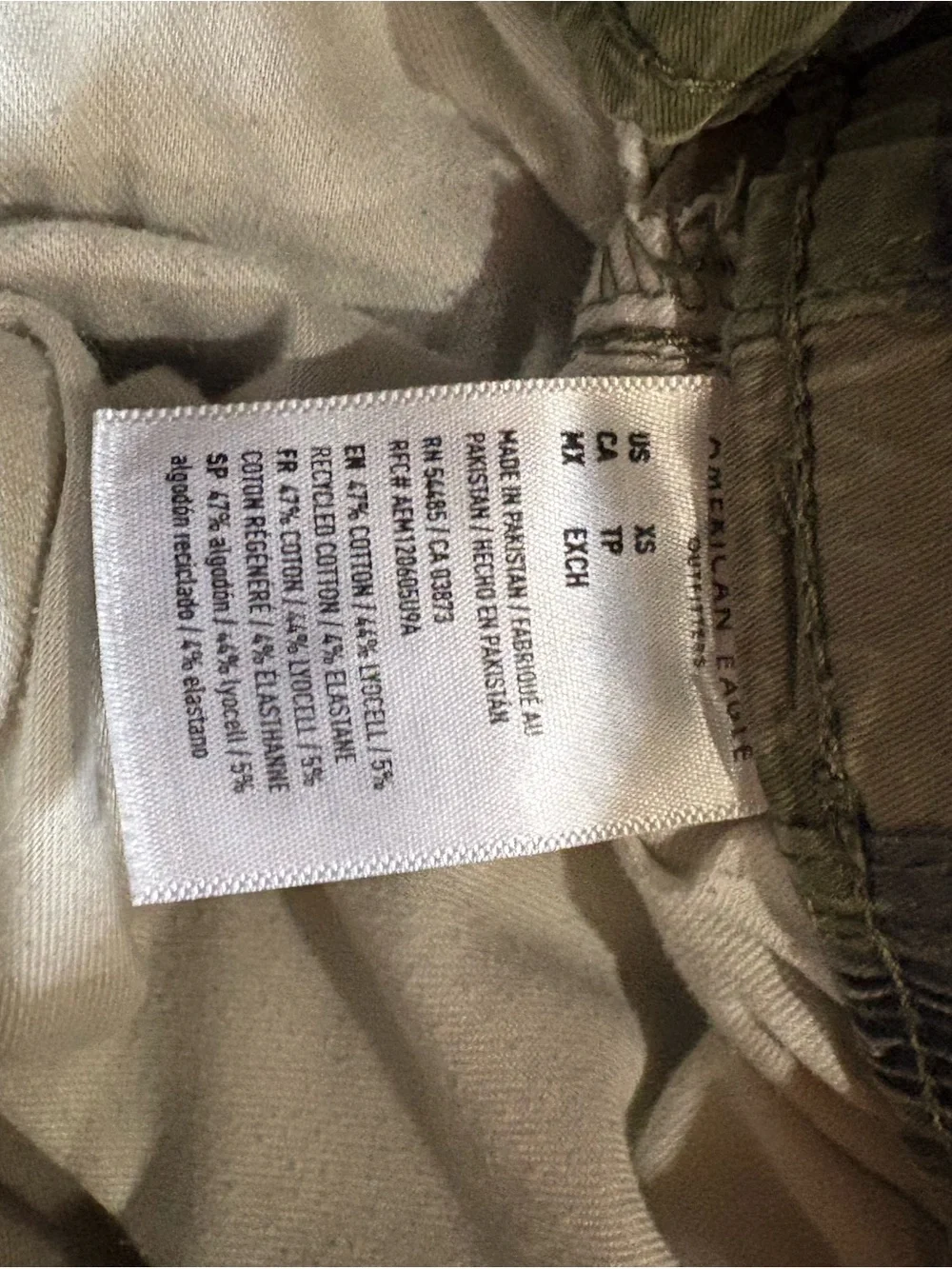 American Eagle Outfitters cargo closures wear