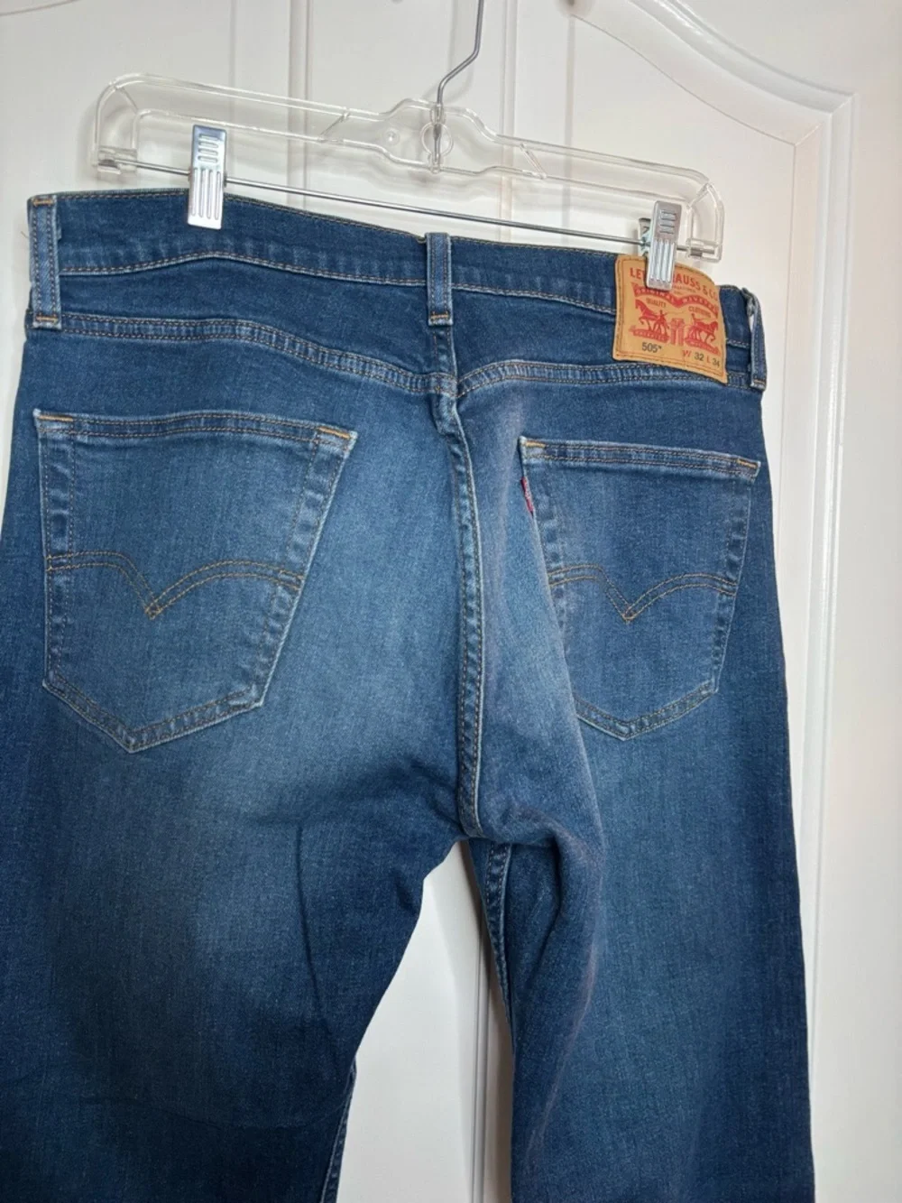 Levis levi men
