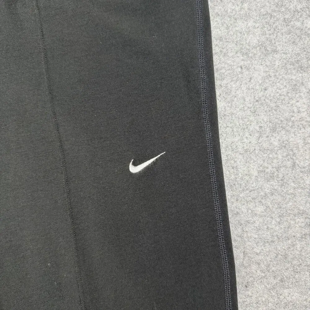 Nike men black