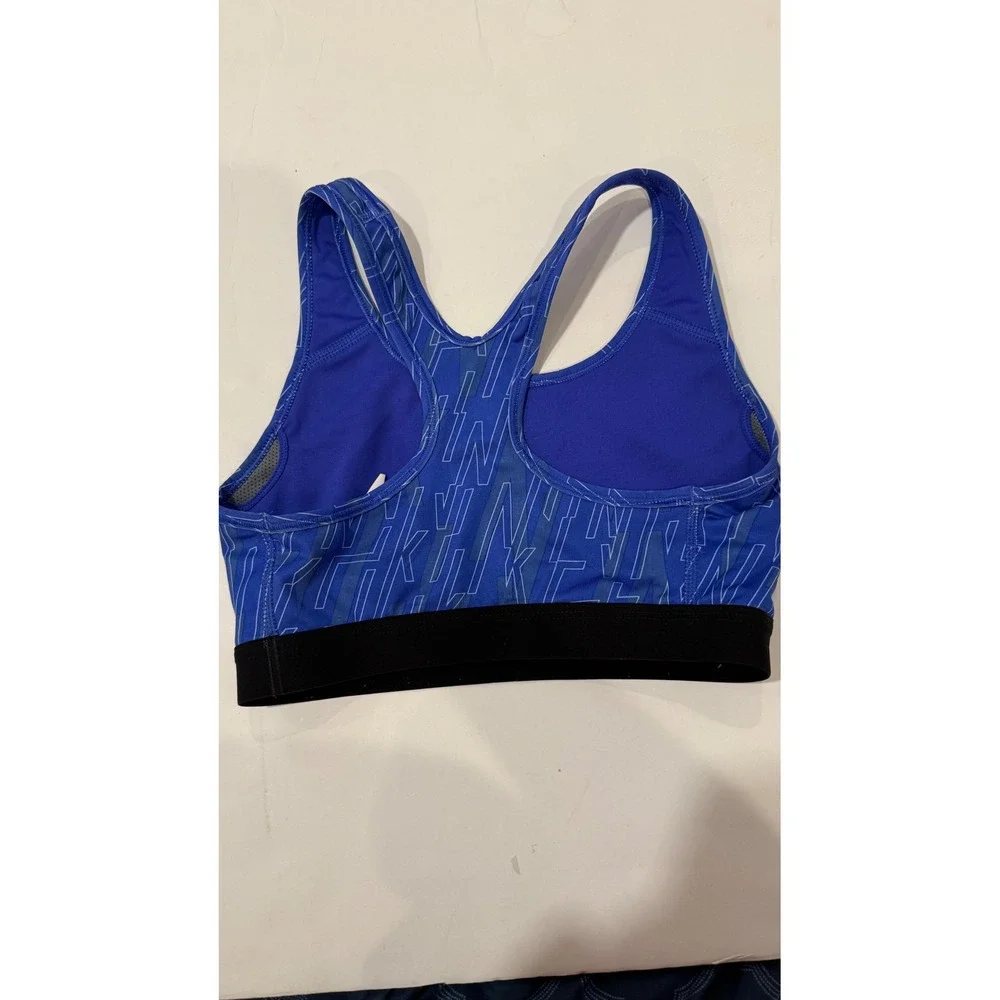 Nike pro sports
