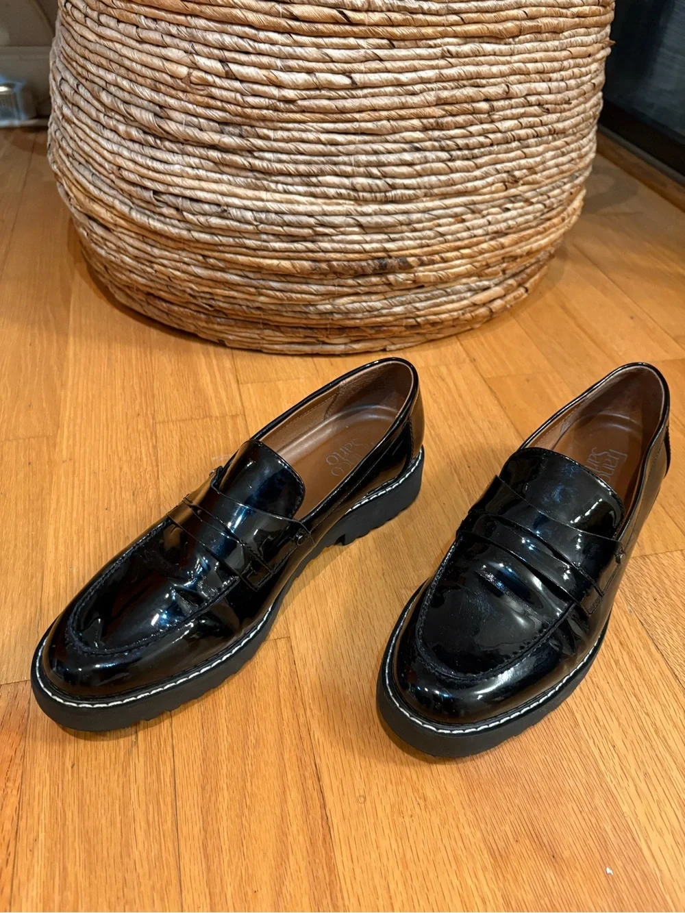 Franco Sarto classic black