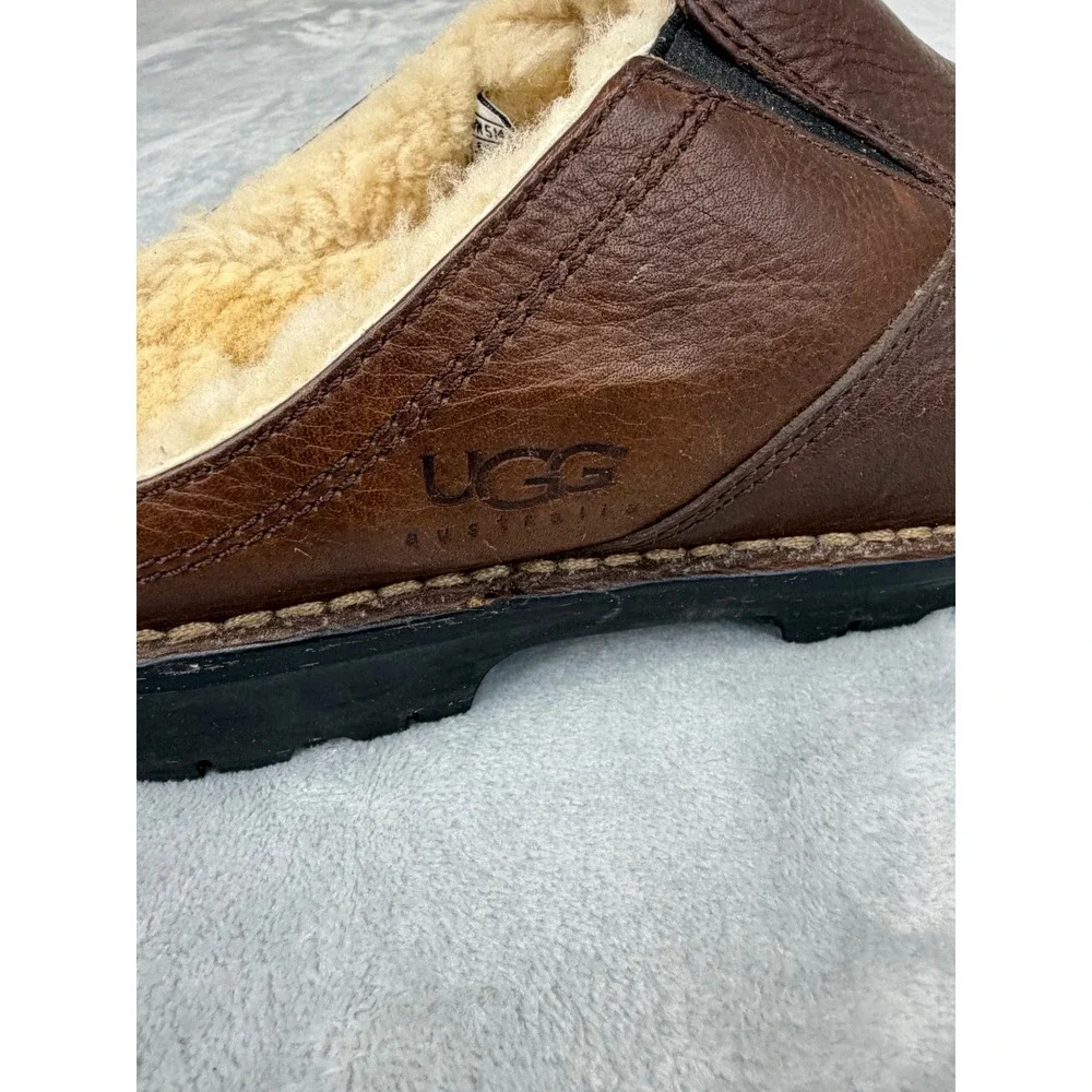 UGG men ascot