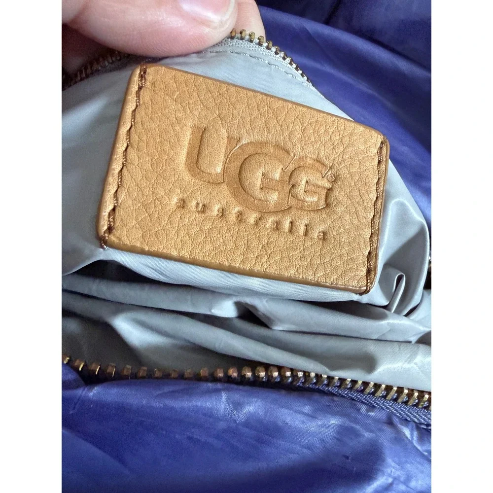 UGG australia puffer