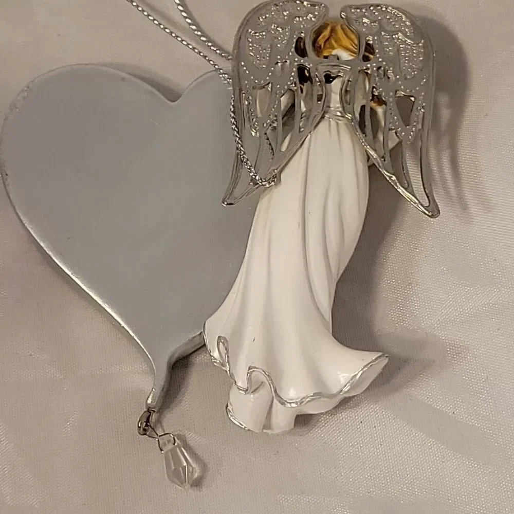 Thomas Kinkade 2014 Heartfelt Blessings Angel‎ Ornaments Joy Bradford Exchange