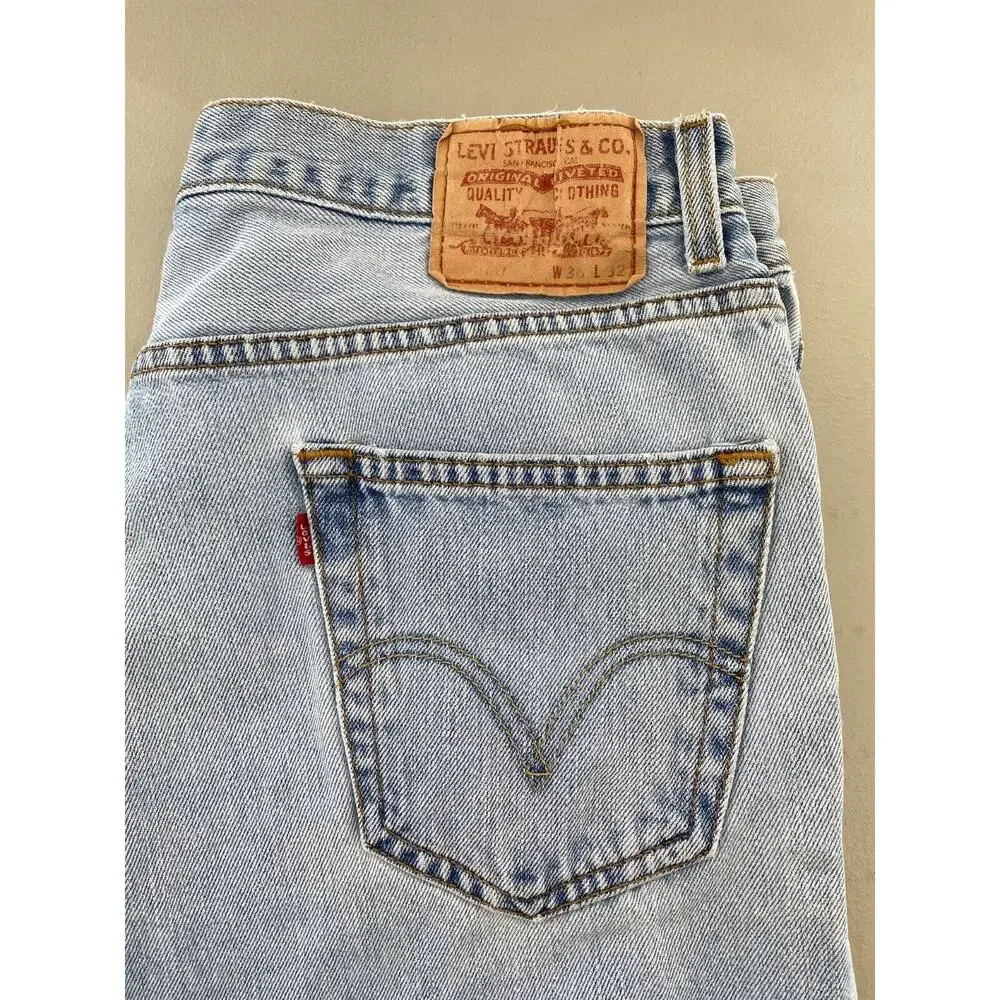 Levis levis 550