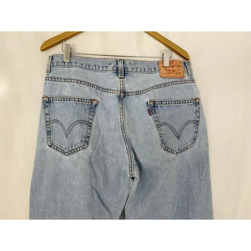 Levis levis 550
