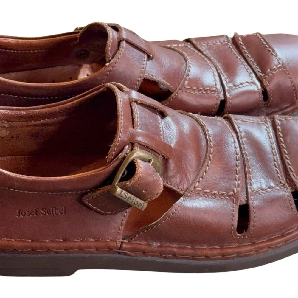 Josef Seibel product pair