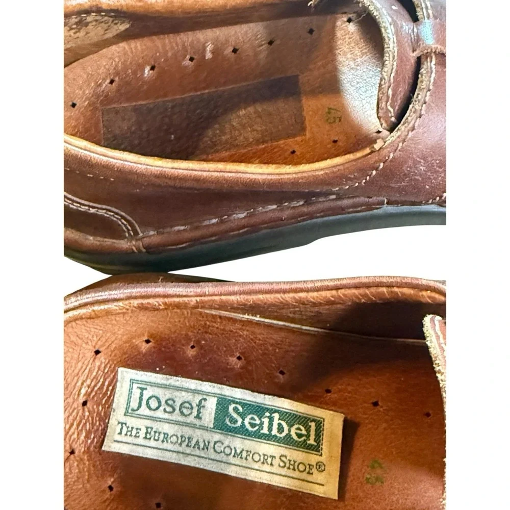 Josef Seibel product pair