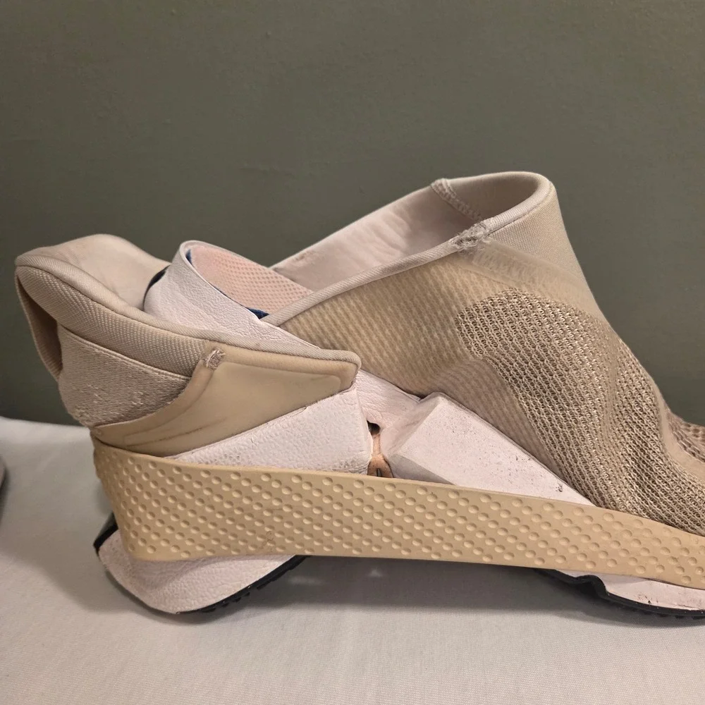 Nike women size