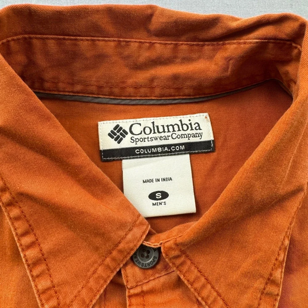 Columbia mens small