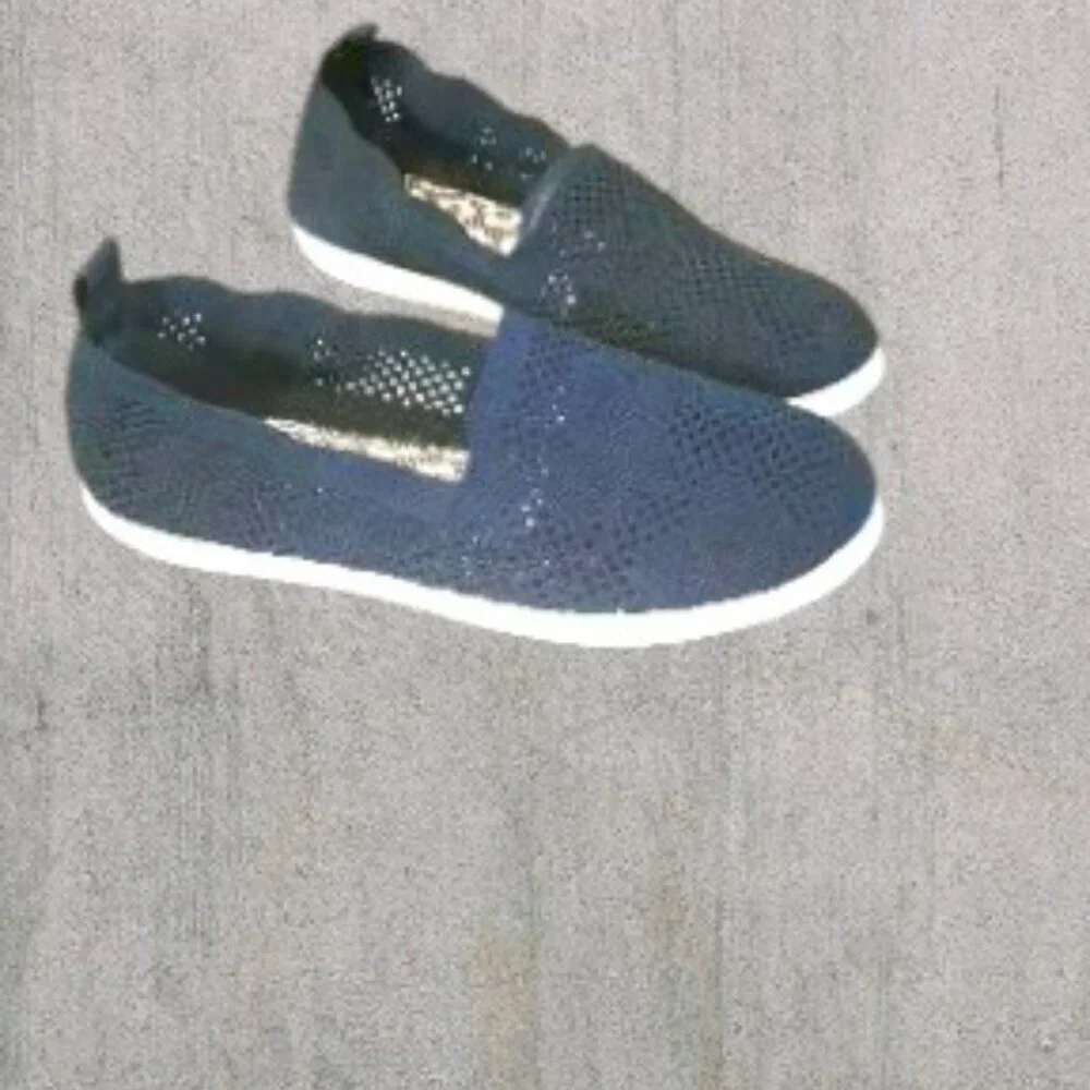Tommy Bahama these shoes