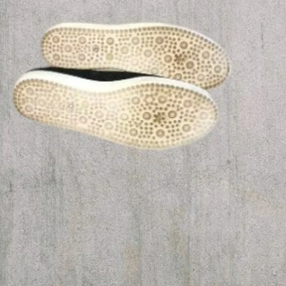 Tommy Bahama these shoes