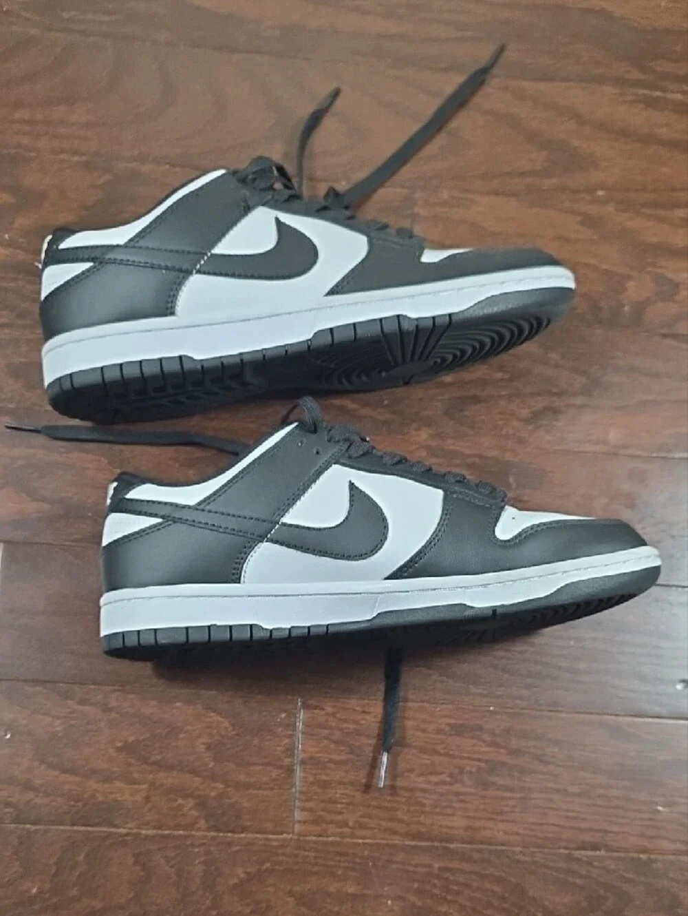 Nike classic low
