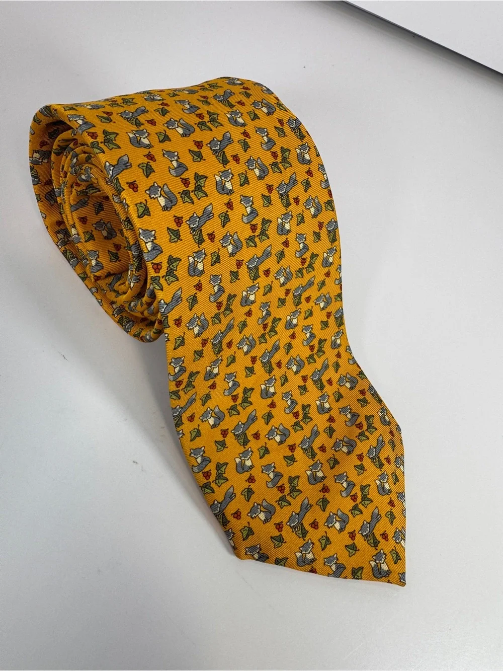 Holiday Fox Holly Brooks Brothers Christmas Mens Tie Necktie 100% silk